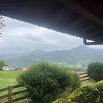 Etxe Ondoa Holiday home